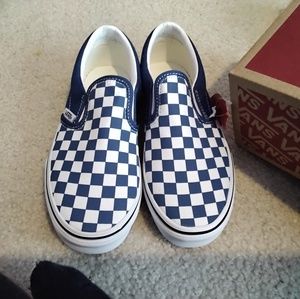 Meet your Posher, Dara